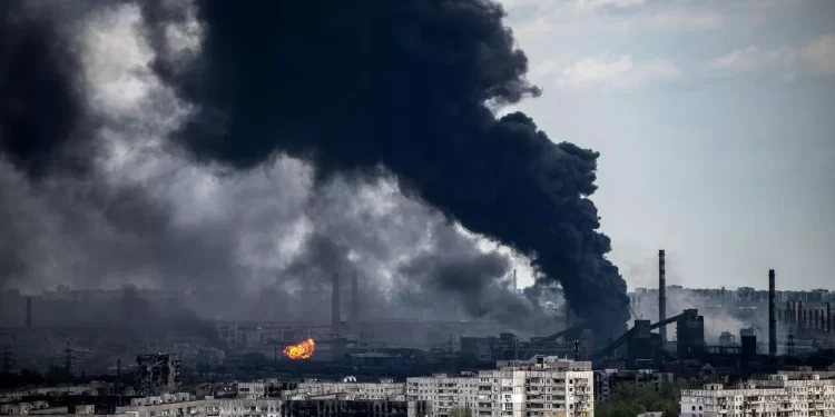 ضربة صاروخية روسية تقضي على 20 من كبار الضباط الأوكرانيين