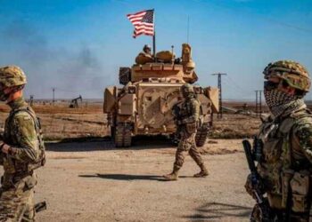 هجوم صاروخي على قاعدة للجيش الأميركي في أكبر حقل للغاز شرقي سوريا