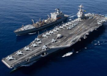 ماذا يعني إرسال “جيرالد فورد” و “أيزنهاور” إلى الشرق الأوسط؟