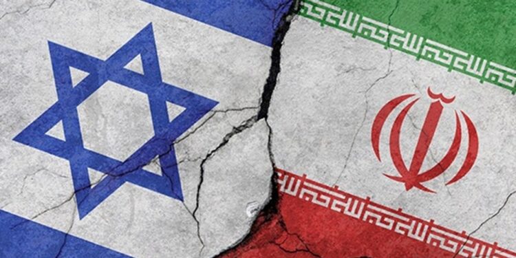 مقارنة بالأرقام.. تعرفوا إلى القدرات العسكرية لإسرائيل وإيران