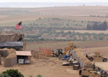 قصف قاعدة أمريكية بالقامشلي ينذر بـ”تطور خطير”… ما أهميتها؟