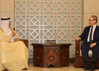 لأول مرة منذ 2011.. وزير خارجية البحرين في دمشق