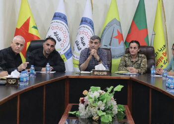 ردًا على تركيا..“الإدارة الذاتية”: العلاقة مع “الحكومة السورية” شأن داخلي