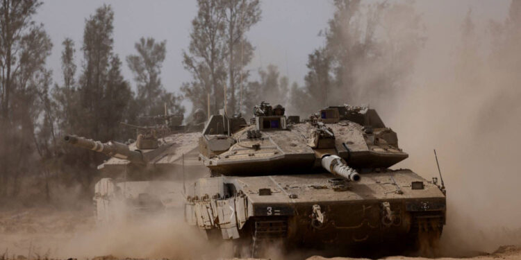 دبابة اسرائيلية