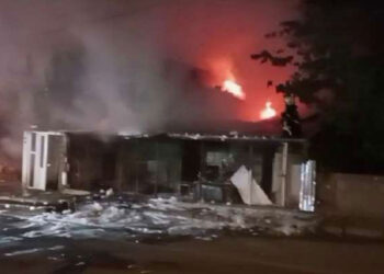 أ ف ب: مهاجمة متاجر وممتلكات تعود لسوريين في تركيا إثر مزاعم عن تحرش شاب سوري بقاصر