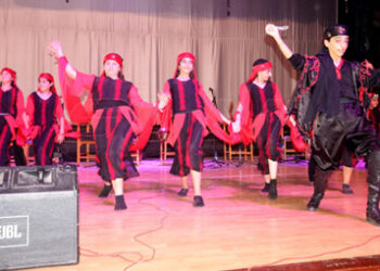 انطلاق فعاليات مهرجان صدى المحبة في دورته الثانية على مسرح دار الأسد ـ اللاذقية