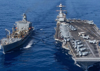 دخلت المنطقة وتستعدّ لـ”حرب محتملة”.. ماذا نعرف عن حاملات الطائرات الأميركية؟