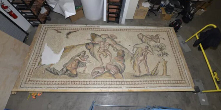 السجن لرجل هرّب “فسيفساء هرقل” من سوريا إلى الولايات المتحدة