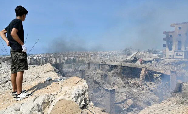 قـ.,نبلـة “مليئة بالسـ.,يوف” وأسلحة أخرى متقدمة تستخدمها إسرائيل في غزة وفي لبنان