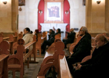 تطمينات ومخاوف.. كيف تتطلع الأحزاب السورية المسيحية للمستقبل؟