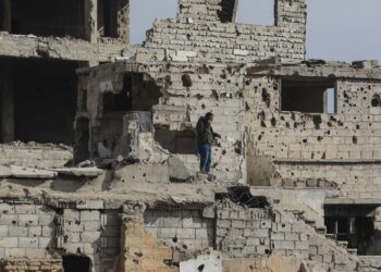 الدردري لـ«الشرق الأوسط»: الناتج السوري خسر 54 مليار دولار في 14 عاماً