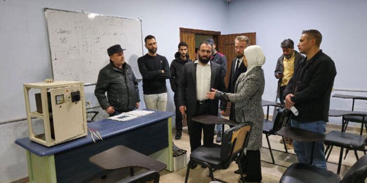 وزير النقل يطلع على واقع العمل بالمؤسسة العامة للتدريب والتأهيل البحري