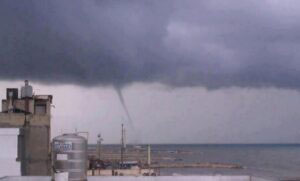 تحذير من عاصفة رملية ستضرب الحوض الشرقي للمتوسط