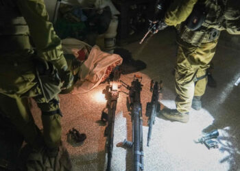 خلال عملية عسكرية في بيت جنّ.. إسرائيل تعلن اعتقال أفراد  بريف دمشق