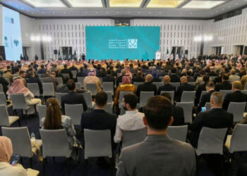 حمص تحتضن مشروعاً سعودياً إنسانياً غير ربحي.. ومليارات تُضخ في الاقتصاد السوري