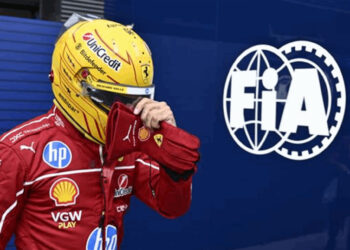 هاميلتون يصف نفسه بـ”عديم الفائدة”… وفيراري في مأزق ثقة