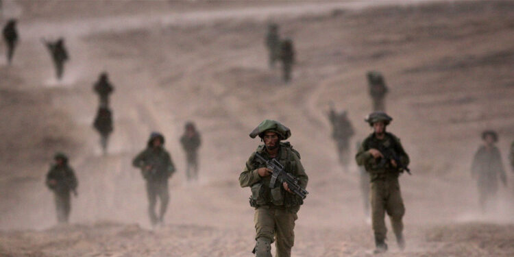 الجيش الإسرائيلي على حافة الانهيار… تقرير هآرتس يحذر