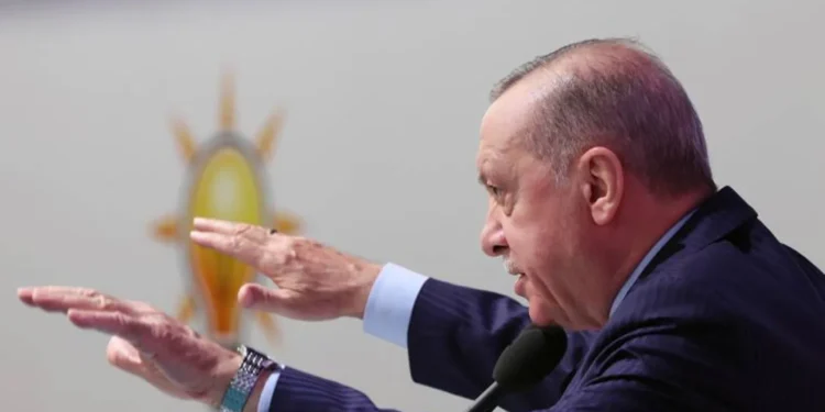 ضغوط  كبيرة على إردوغان لتنظيم انتخابات مبكرة