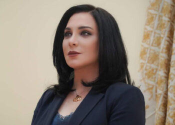 بعد الجدل الكبير.. سلاف فواخرجي توجّه رسالة قاسية للإعلام والحكومة السورية الجديدة