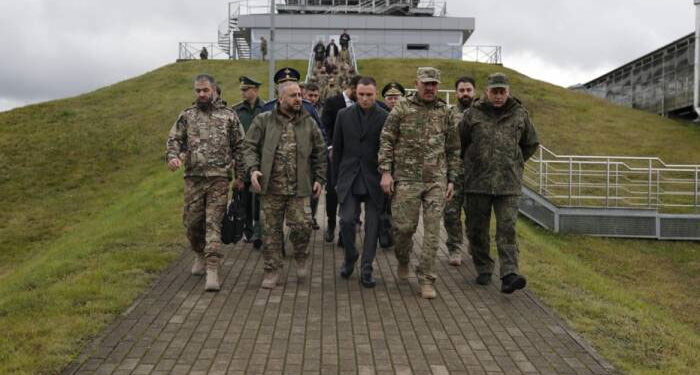 وزير الدفاع السوري يختتم زيارة رسمية إلى روسيا بحث خلالها تعزيز التعاون العسكري