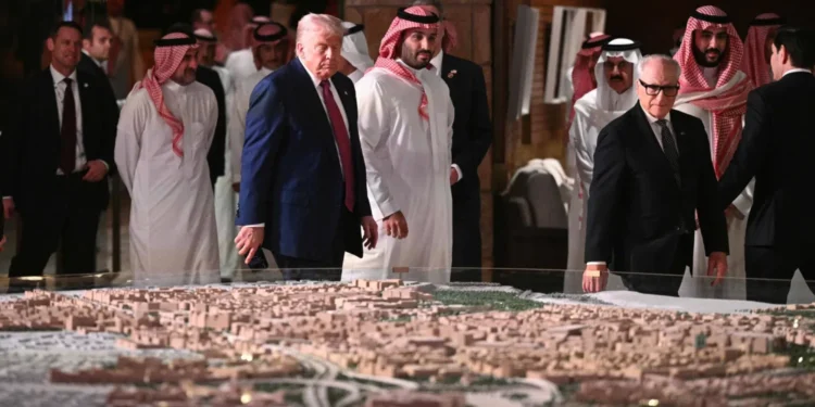 ولي العهد السعودي: سنرفع  استثماراتنا في امريكا  إلى تريليون دولار