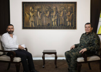 عبدي يحدد أولويات “قسد” في التفاوض مع دمشق