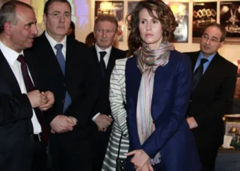 من قصر المهاجرين إلى تاكسي بيروت: اعترافات سائق أسماء الأسد