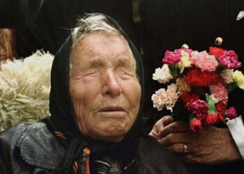 “نورٌ في السماء”.. العرافة بابا فانغا: هذا ما سيحدث يوم الجمعة