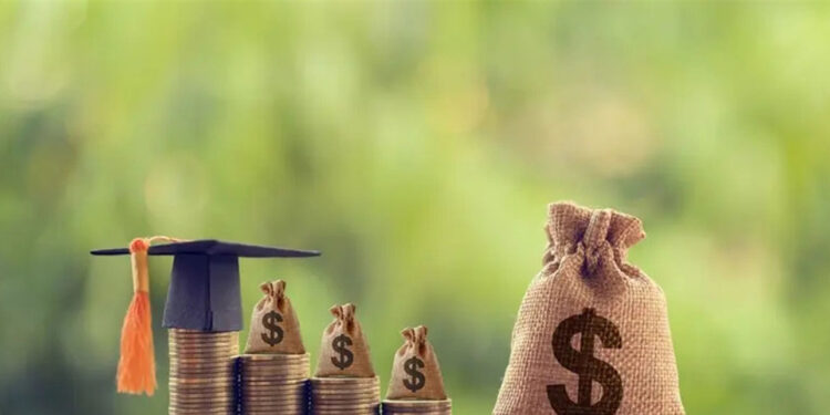 تتجاوز رواتبها 100 ألف دولار سنوياً.. وظائف لا تتطلب شهادة جامعية