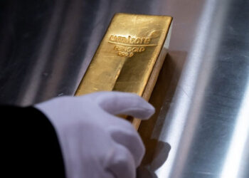 انهيار كبير في أسعار الذهب والفضة