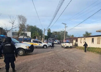 هجوم مسلح على ملعب لكرة القدم في المكسيك يوقع قتلى وجرحى