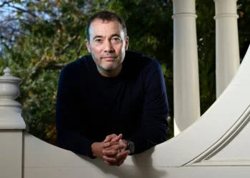 «واشنطن بوست» تعلن تنحي رئيسها التنفيذي بعد عمليات تسريح جماعية