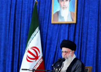 لإسقاط النظام الإسلامي في إيران.. تقرير لـ”The Spectator”: هذا ما على ترامب فعله