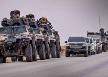 قائد “قسد” يتحدث عن توزيع 3 ألوية عسكرية في إطار الاتفاق مع دمشق وبقاء المدنيين في وظائفهم